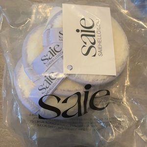 Saie Reusable Beauty Rounds